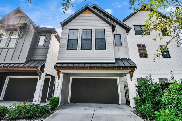 10965 Fire Creek Drive, Houston, TX 77043