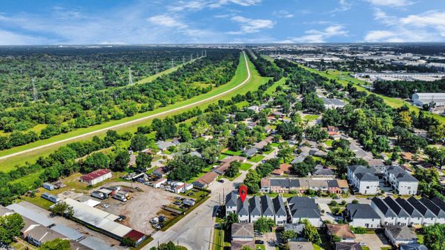 10965 Fire Creek Drive, Houston, TX 77043