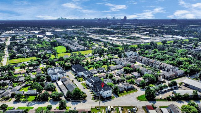 10965 Fire Creek Drive, Houston, TX 77043