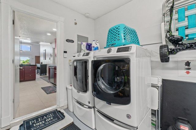 12542 Westhampton Circle, Wellington, FL 33414