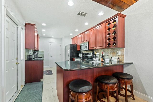 12542 Westhampton Circle, Wellington, FL 33414