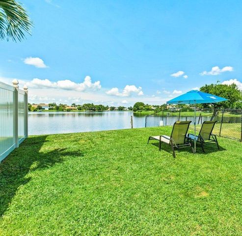 12542 Westhampton Circle, Wellington, FL 33414