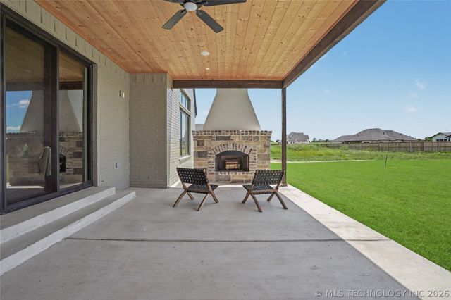 470 W 138th Street, Bixby, OK 74008