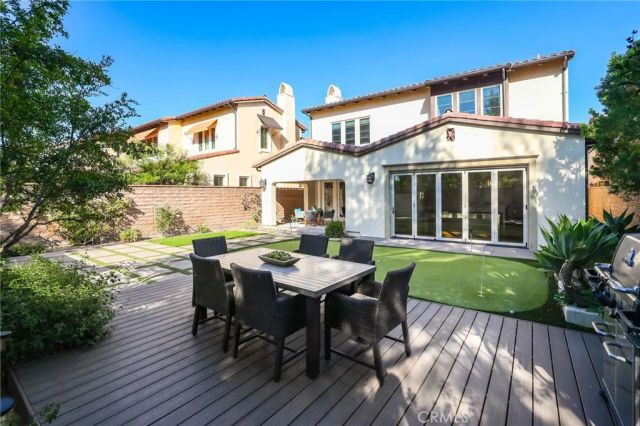 10 Shadybend, Irvine, CA 92602