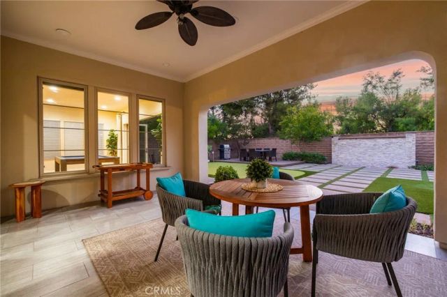 10 Shadybend, Irvine, CA 92602