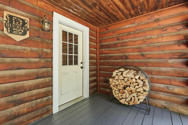 12 Pine Road, Middleton, NH 03887