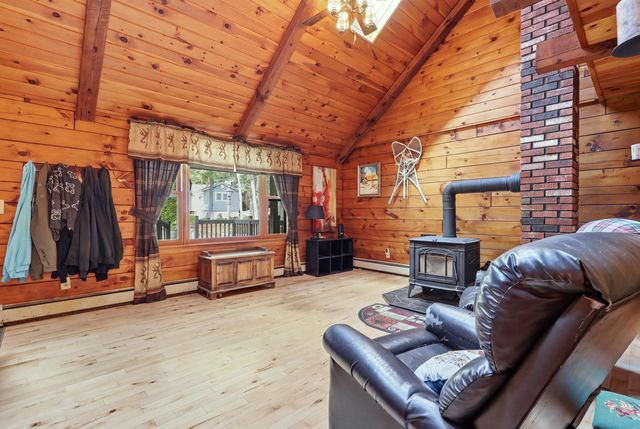 12 Pine Road, Middleton, NH 03887