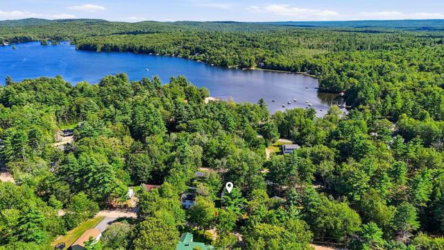 12 Pine Road, Middleton, NH 03887