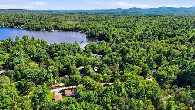12 Pine Road, Middleton, NH 03887