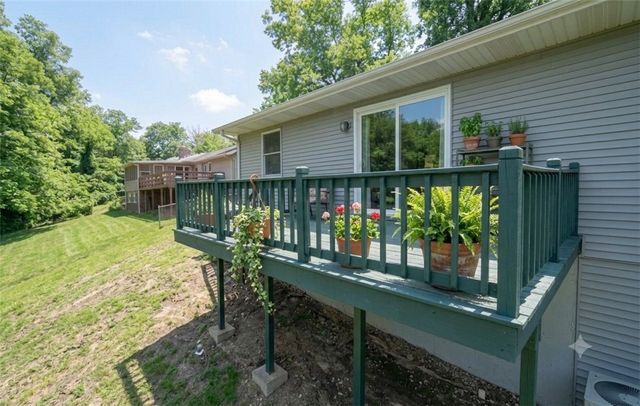 146 Holiday Island Drive, Holiday Island, AR 72631