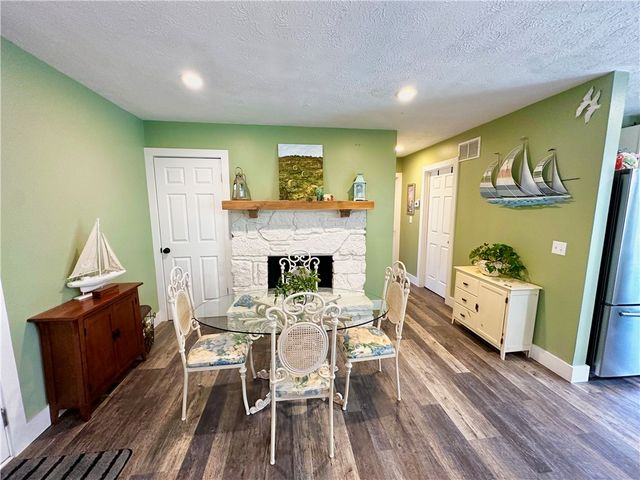 146 Holiday Island Drive, Holiday Island, AR 72631