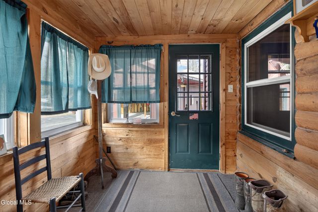 27 Henry Wescott Road, Thurman, NY 12885