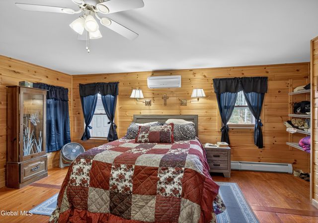 27 Henry Wescott Road, Thurman, NY 12885