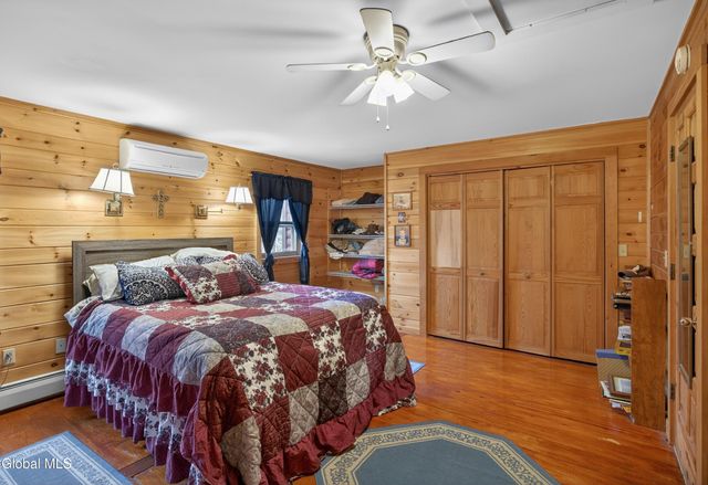 27 Henry Wescott Road, Thurman, NY 12885