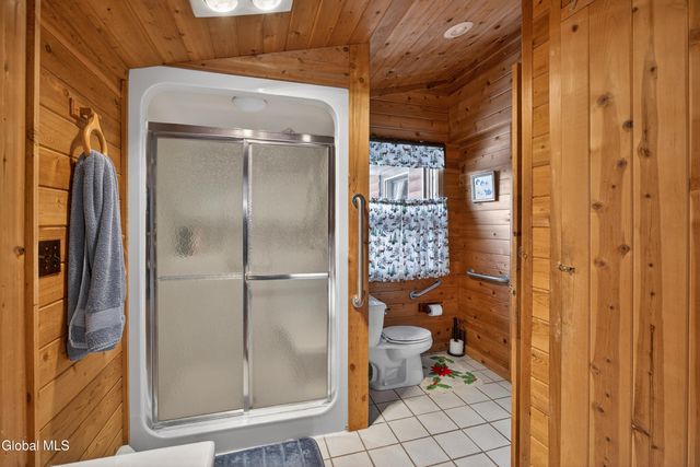 27 Henry Wescott Road, Thurman, NY 12885