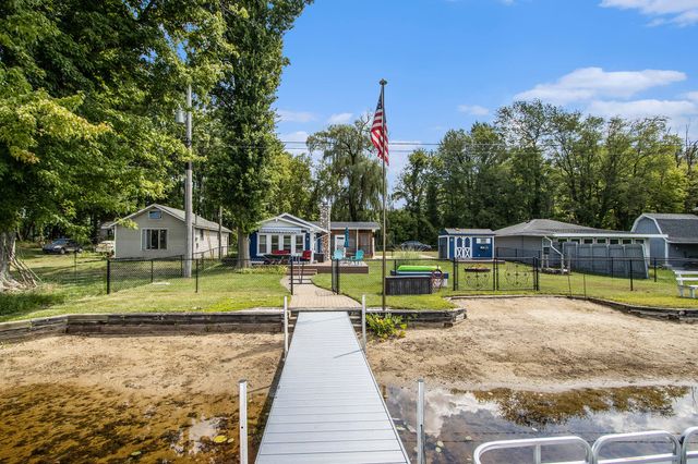 51130 Maple Road, Marcellus Twp, MI 49067