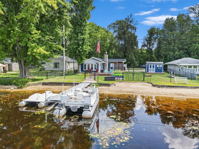 51130 Maple Road, Marcellus Twp, MI 49067