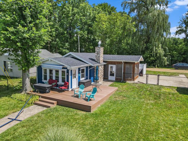 51130 Maple Road, Marcellus Twp, MI 49067