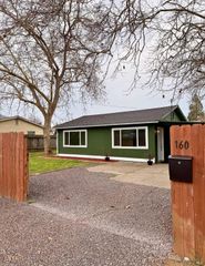 160 Thomas St, Ukiah, CA 95482