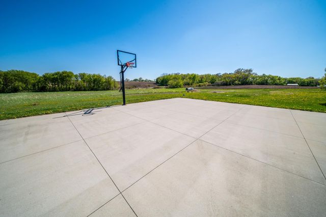 5320 Saint Bridgets Road SE, Rochester, MN 55904