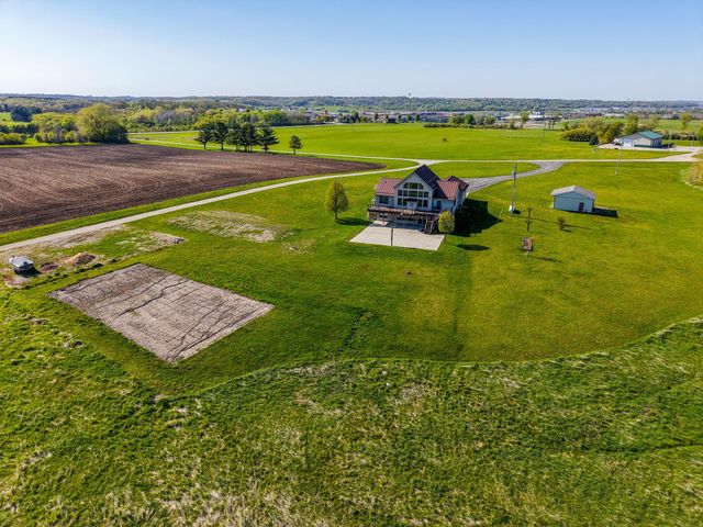 5320 Saint Bridgets Road SE, Rochester, MN 55904