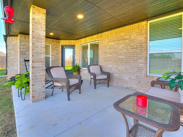 4526 Red Bird Road, Shawnee, OK 74804