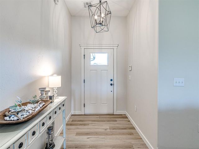 4526 Red Bird Road, Shawnee, OK 74804