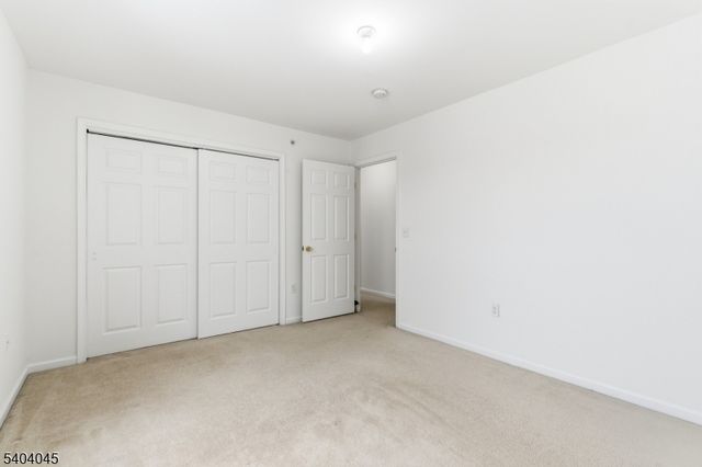 54 Forest Dr, Piscataway Twp., NJ 08854