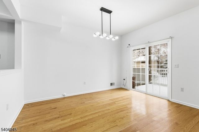 54 Forest Dr, Piscataway Twp., NJ 08854