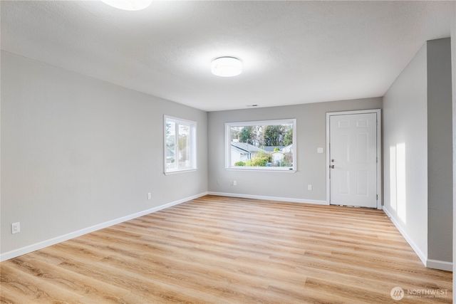 534 Juniper St, Bremerton, WA 98310