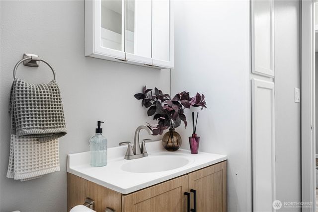 534 Juniper St, Bremerton, WA 98310