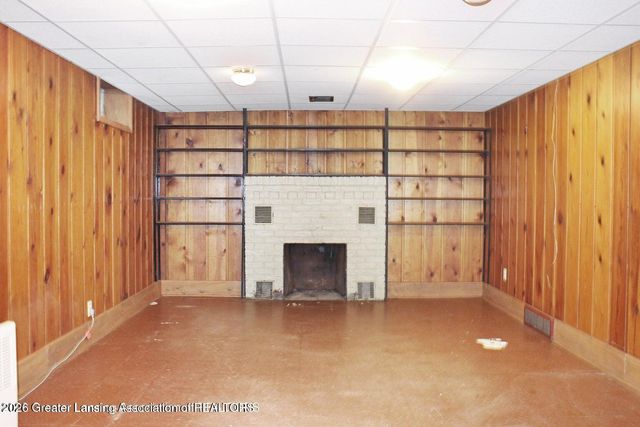 1615 Ridgewood Drive, East Lansing, MI 48823