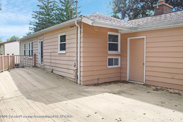 1615 Ridgewood Drive, East Lansing, MI 48823