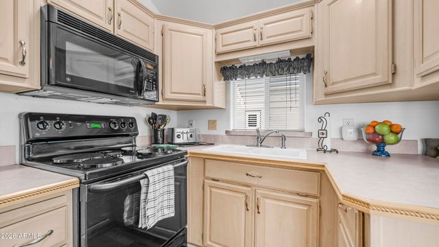 632 HAWKS EYE Drive 632, Apache Junction, AZ 85119
