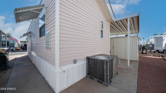 632 HAWKS EYE Drive 632, Apache Junction, AZ 85119