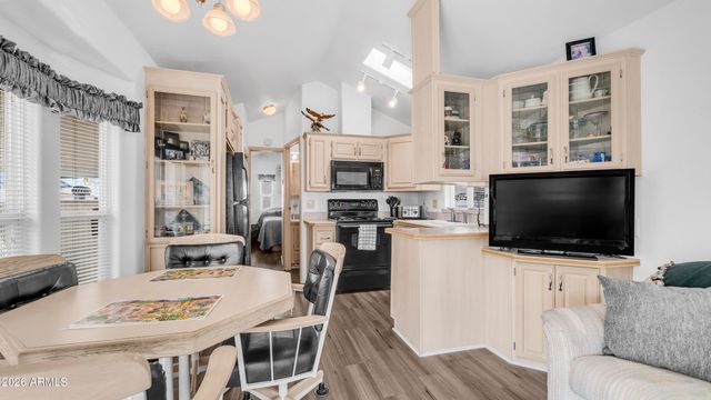 632 HAWKS EYE Drive 632, Apache Junction, AZ 85119
