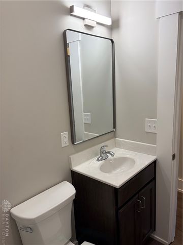 1042 W 2nd Street, Dayton, OH 45402