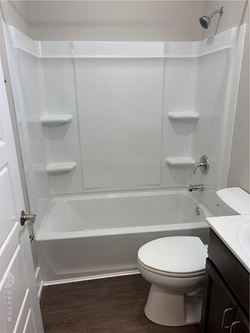 1042 W 2nd Street, Dayton, OH 45402