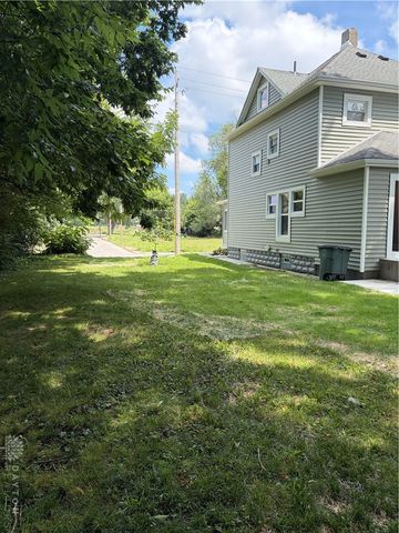 1042 W 2nd Street, Dayton, OH 45402