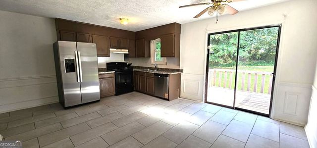 805 Arbor Hill Drive, Stone Mountain, GA 30088