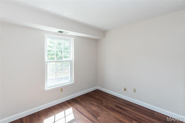 12929 Portulaca Drive 205, Creve Coeur, MO 63146