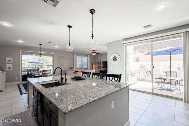 37435 N GLEN ECHO Drive, San Tan Valley, AZ 85140