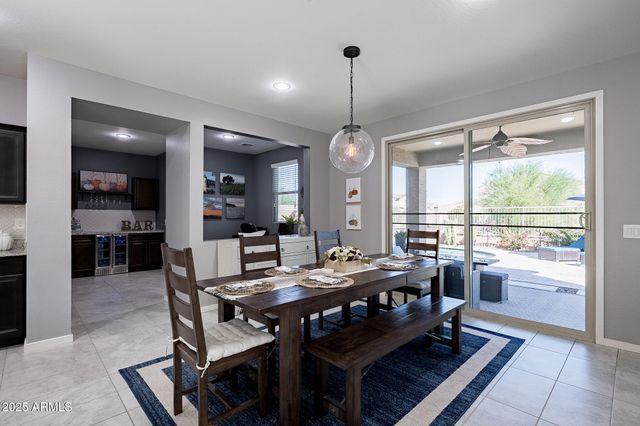 37435 N GLEN ECHO Drive, San Tan Valley, AZ 85140