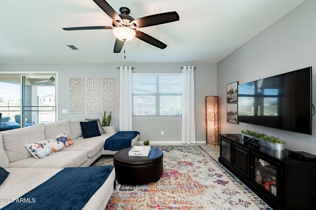 37435 N GLEN ECHO Drive, San Tan Valley, AZ 85140