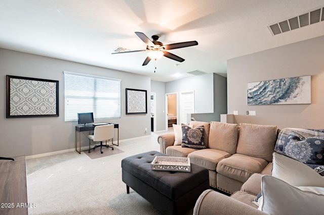 37435 N GLEN ECHO Drive, San Tan Valley, AZ 85140