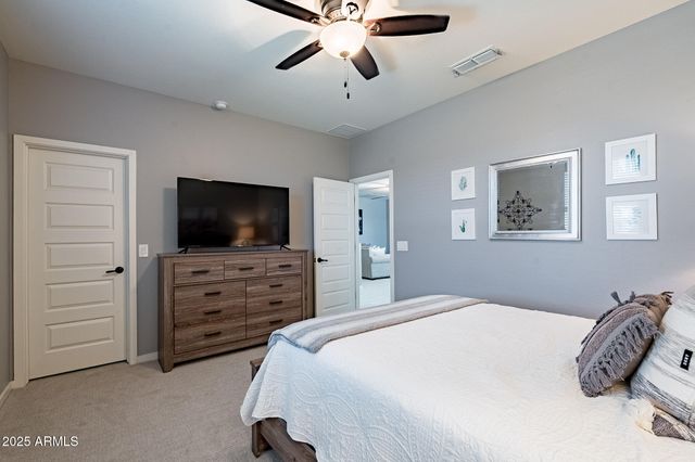 37435 N GLEN ECHO Drive, San Tan Valley, AZ 85140