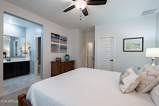 37435 N GLEN ECHO Drive, San Tan Valley, AZ 85140