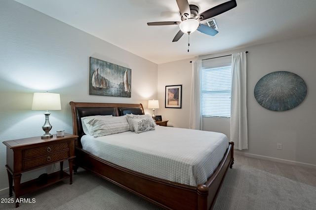 37435 N GLEN ECHO Drive, San Tan Valley, AZ 85140