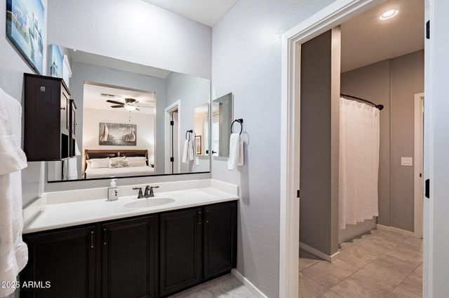 37435 N GLEN ECHO Drive, San Tan Valley, AZ 85140