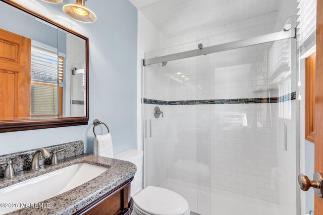 8 Bartine Street, Toms River, NJ 08753